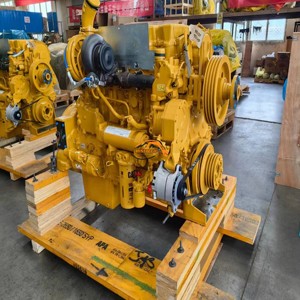 เครื่องยนต์ดีเซลอุตสาหกรรมใหม่ CAT C15 |   โหมดประหยัดพลังงาน <span class=keywords><strong>390</strong></span> กิโลวัตต์ |   อะไหล่ OEM และการสนับสนุนด้านเทคนิค |   รถแทรกเตอร์การเกษตรและเครื่องจักรป่าไม้ - Product Image 1