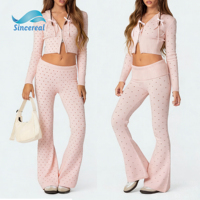 Ensemble deux pièces pour femme à pois personnalisé en polyester et coton, avec capuche, cordon de serrage, fermeture éclair, coupe ajustée, respirant, extensible et doux