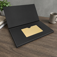 Emballage de luxe pour cartes de visite magnétiques avec doublure en EVA, revêtement UV, recyclable, logo blanc et boîtes noires pour cadeaux et artisanat