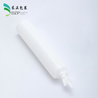 Tube cosmétique blanc en PE avec embout applicateur, tube vide pour crème contour des yeux, nettoyant visage, lotion, soin de la peau, surface brillante