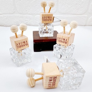 8ml di uscita dell'aria per auto bottiglia di aromaterapia creatività in legno profumo sfiato Clip bottiglia diffusore auto profumo universale decorazione bottiglia - Product Image 4