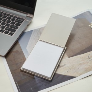 Tùy Chỉnh Engraveable Logo Kim Loại Bạc Mạ Văn Phòng Lưu Ý <span class=keywords><strong>Pad</strong></span> Văn Phòng Phẩm <span class=keywords><strong>Memo</strong></span> Có Thể Thay Thế <span class=keywords><strong>Pad</strong></span> Cho Quà Tặng Doanh Nghiệp - Product Image 5