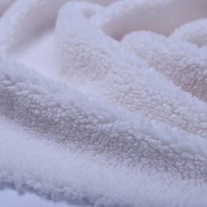 Tissu en molleton de coton simple face Weiyao, matériau de literie d'hiver, textile doux et chaud pour vêtements de mode et usage domestique - Product Image 1