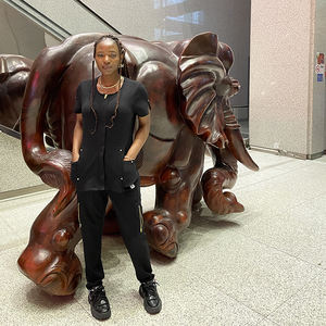 Nuevos Conjuntos de Uniformes Médicos Ecológicos 2023, Transpirables y Absorbentes, Tejido Elástico en 4 Direcciones, para Uso Hospitalario Femenino - Product Image 4