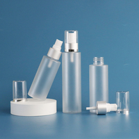 Flacon en plastique PET givré pour cosmétiques avec bouchon pulvérisateur, flacon en plastique avec brume fine pour parfum/tonique