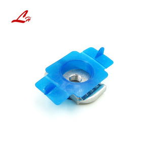 SS304/316 thép không gỉ màu xanh nhựa mùa xuân Nut M8 kênh Nut cho bảng điều khiển năng lượng mặt trời ốc vít nhựa màu xanh hạt mùa xuân - Product Image 5