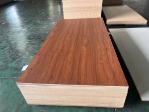 Оптовая продажа: Новинка! Водостойкая, экологичная фанера с текстурой дерева (4x8 футов), толщиной 9/12/15/18/21 мм и другие размеры, на основе эвкалиптового сердечника. - Product Image 3