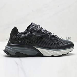 Chaussures de sport décontractées de haute qualité avec logo personnalisé, style running et walking, en cuir, pour hommes et femmes. - Product Image 5