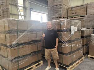 Onduleur hybride triphasé Deye LV pour la mise en place de systèmes solaires existants (AC Couple) - Max. Courant de charge/décharge de 240A - Product Image 6