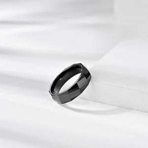 Visage de terrapin en forme de diamant anneau simple en céramique de zircone d'angle de lot pour hommes et femmes ligne de réflexion de marée neutre rin noir - Product Image 2