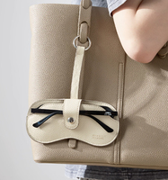 Étui de rangement magnétique pour lunettes, étui à lunettes en cuir, porte-lunettes de soleil portable anti-pression à accrocher au sac à main