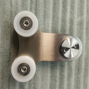 Raccord de <span class=keywords><strong>porte</strong></span> en verre en acier inoxydable <span class=keywords><strong>porte</strong></span> <span class=keywords><strong>coulissante</strong></span> rouleau de roue suspendu - Product Image 2