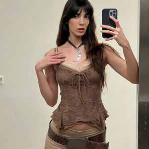 Camisola de encaje marrón para mujer, sexy, estilo retro, con tirantes finos, bajo irregular y detalle de lazo, ideal para el verano y salidas nocturnas. - Product Image 3