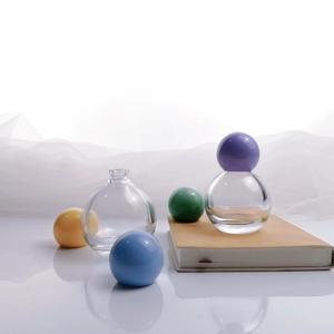 Flacon de parfum sphérique en verre transparent, flacon distributeur, flacon pulvérisateur cosmétique, échantillon - Product Image 1