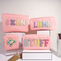 Petite Trousse en Nylon à Fermeture Éclair pour Cosmétiques, Maquillage de Voyage, Rose, avec Logo Personnalisé, Zippée, Vente en Gros, Trousse de Toilette en Tissu Imprimé pour Femmes, Patch