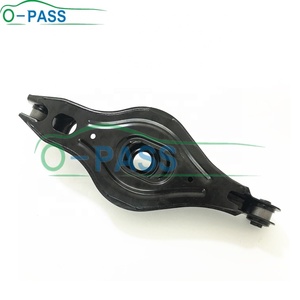 แขนควบคุมท้ายรถสำหรับ <span class=keywords><strong>Mitsubishi</strong></span> <span class=keywords><strong>Outlander</strong></span> II Delica D5 D:5 CV5W & <span class=keywords><strong>Citroen</strong></span> <span class=keywords><strong>C</strong></span>-<span class=keywords><strong>Crosser</strong></span> & Peugeot 4007 4113A037 - Product Image 4