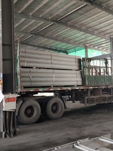 Goulotte de câblage ignifuge thermolaquée — Goulotte métallique (type cheminée) — Acier galvanisé, alliage d'aluminium et acier inoxydable SS304 - Product Image 2