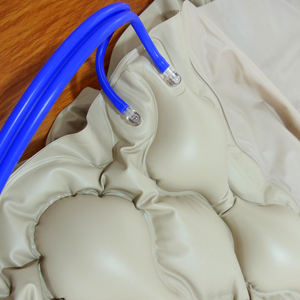 Colchón Médico Antiescaras de Burbujas con Terapia de Presión Híbrida <span class=keywords><strong>Groupon</strong></span> para Prevenir Úlceras por Presión - Product Image 6