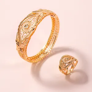 गर्म बिक्री 18k सोने के प्लेटेड पीतल के गहनों में भारतीय शादी का बंटा और अंगूठी सेट