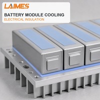 Feuille de silicone thermiquement conductrice et isolante électriquement pour composants électroniques