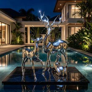 Escultura de Ciervo Madre e Hijo de Acero Inoxidable Moderna y Personalizada de Alta Calidad, Adecuada para Decoración de Exteriores - Product Image 4