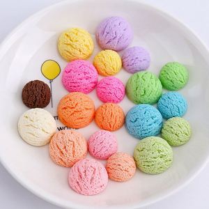 Cabochon en résine en forme de <span class=keywords><strong>boule</strong></span> de crème glacée 3D semi-ronde pour la décoration <span class=keywords><strong>artisanale</strong></span> - Product Image 1