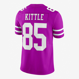 Camiseta Deportiva de Fútbol Americano Kittle 85 Morada para Hombre, Manga Corta, con Nombre y Número Estampados en la Espalda, Corte Regular - Product Image 5