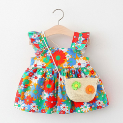 ดอกไม้ใหญ่สีเขียว