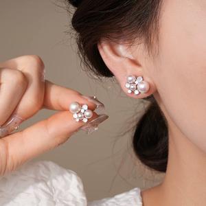 सरल कोमल गुलाबी मोती स्टड इयररिंग्स विंटेज ज्यामितीय पैटर्न पार्टी शादी की गंध के लिए नया उत्पाद - Product Image 3