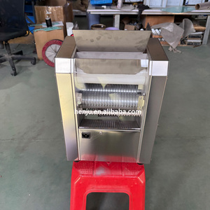 Machine automatique de fabrication de boules d'énergie à la datte, à la pistache, au <span class=keywords><strong>rhum</strong></span>, au taro, au tamarin et aux morsures à bas prix - Product Image 6