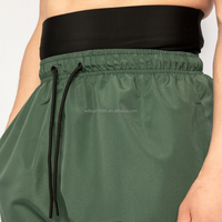 Short de bain pour hommes musulmans Willson, coupe large, en nylon et polyester respirant, pour la natation et les activités aquatiques.