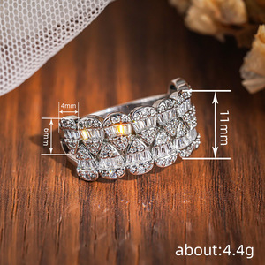 Anello a Grappolo a Goccia d'Acqua da Donna, Stile Geometrico di Lusso, Gioiello da Dito per Uso Quotidiano, Feste, Appuntamenti, Regalo - Product Image 4