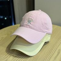 Casquette Dad Hat en gros, brodée, à calotte souple, à large bord et à calotte profonde pour femmes