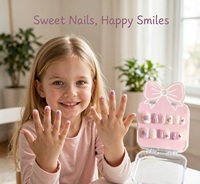 Lot de 12 faux ongles pour enfants à presser, mignons, 3D, motif dessin animé, courts, en ABS, avec colle gelée, étui nœud, faits à la main, marque privée