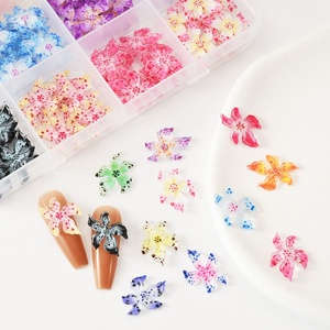 Fleurs en résine 3D à fond plat couleur gelée pour nail art, diamants, vente en gros, décoration d'ongles, fournisseur professionnel DIY - Product Image 4
