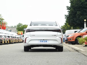 BAIC U5 PLUS Classic Fuel Design Dynamic Sedan <span class=keywords><strong>Full</strong></span> <span class=keywords><strong>Automobile</strong></span> - Product Image 6