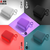 Altavoz Inalámbrico Portátil IPX5, Altavoz para Exteriores Resistente al Agua con Sonido Estéreo Potente y Graves Profundos para Acampar, Hacer Senderismo y Viajar