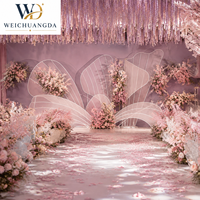 Nouvelles décorations de mariage fabriquées en Chine, grand toile de fond à pétales, ensemble de sept pièces en fer forgé et tulle pour intérieurs d'hôtels et présentations extérieures