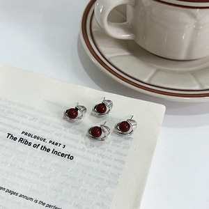 Pendientes de Plata de Ley S925 Ruitai con Ancla y Perla Roja en Forma de Corazón con Engaste de Bisel para Uso Diario - Product Image 2