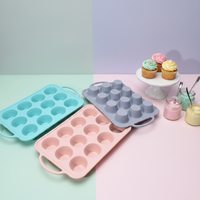 Moule à gâteau en silicone sans BPA, écologique, résistant à la chaleur, antiadhésif, facile à démouler, plateau à muffins/cupcakes 6/12 cavités avec poignée pour la maison
