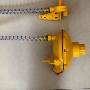 Régulateur de pression d'eau pour ligne d'abreuvement avicole sur les mangeoires et abreuvoirs pour système de ligne d'abreuvement PH-177 - Product Image 4