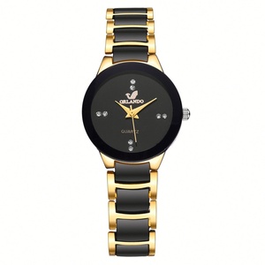 Relojes de Cuarzo de Moda 2023, Último Modelo en Venta, para Hombre y Mujer, Estilo Ejecutivo, Caja de Aleación, Correa de Acero Inoxidable de Dos Colores, con Indicador de Fecha - Product Image 4