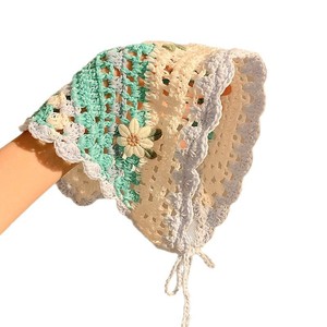 Écharpe carrée en laine tricotée à la main style rétro français pour <span class=keywords><strong>femme</strong></span>, motif écossais doux et mignon, bandeau au crochet ajouré pour l'été, cadeau - Product Image 1