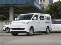 DFSK EC75 City Bus Family Minibus CLTC 252km Transporter Minibus Electric Passenger Van Livraison Car Sprinter Van à vendre