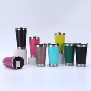 Vente en gros chope à bière moderne et portable à double couche en acier inoxydable de 20oz avec paille intégrée ouvre-bouteille voiture bureau fête - Product Image 2