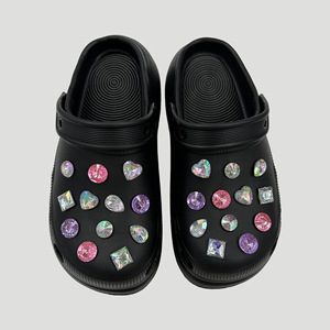 ชาร์มรองเท้าคริสตัลหรูหราสำหรับตกแต่งรองเท้า Croc DIY ชาร์มเพชรประดับรองเท้าแบบชุด ชาร์มรองเท้าแตะแบบประกายวิบวับส่วนตัว - Product Image 6