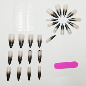 <span class=keywords><strong>Faux</strong></span> <span class=keywords><strong>ongles</strong></span> artificiels à paillettes de luxe de <span class=keywords><strong>bonne</strong></span> <span class=keywords><strong>qualité</strong></span> en gros bouts de manucure personnalisés <span class=keywords><strong>ongles</strong></span> en acrylique réutilisables à presser - Product Image 4