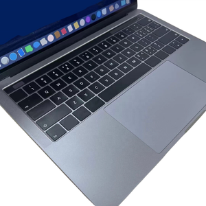 Apple MacBook Air - 13.3 inch - Core i5 - 8 GB Ram - 256 GB SSD - English, Silver