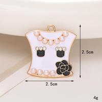 Nouvelles décorations perforées en alliage de zinc électroplaqué pour chaussures, fleurs DIY pour sandales de plage, et décorations pour coques de téléphone à barre en T