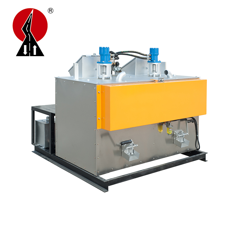 Diesel Burning Heating Preformed Thermoplastic Road Marking Machine, Road Marking Paint Boiler Tank